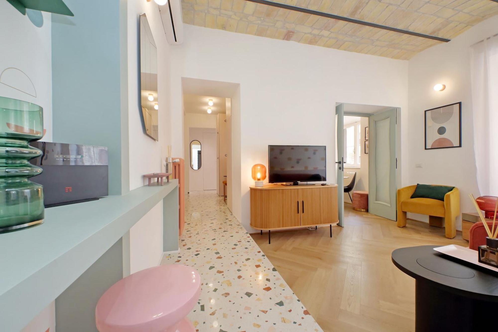 Ych-Colorful And Classy Apartment Near Fori Imperiali Roma Exterior foto
